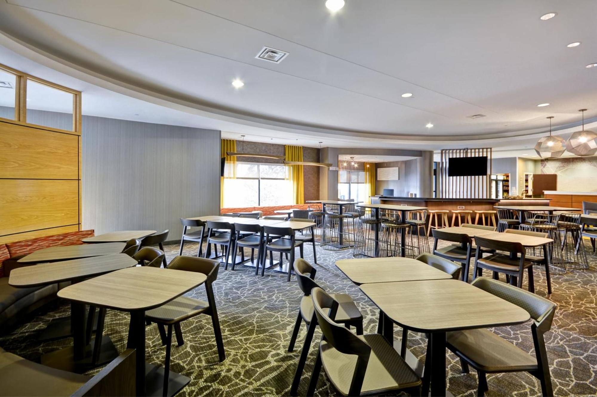 列克星敦肯塔基大学附近春季山丘套房酒店 列克星顿 外观 照片